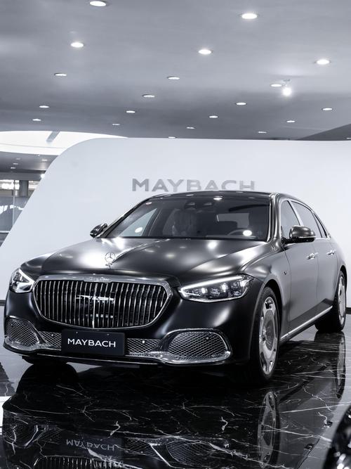 成都138岚图汽车的售后服务让用户无忧出行，迈巴赫未来的豪华车趋势